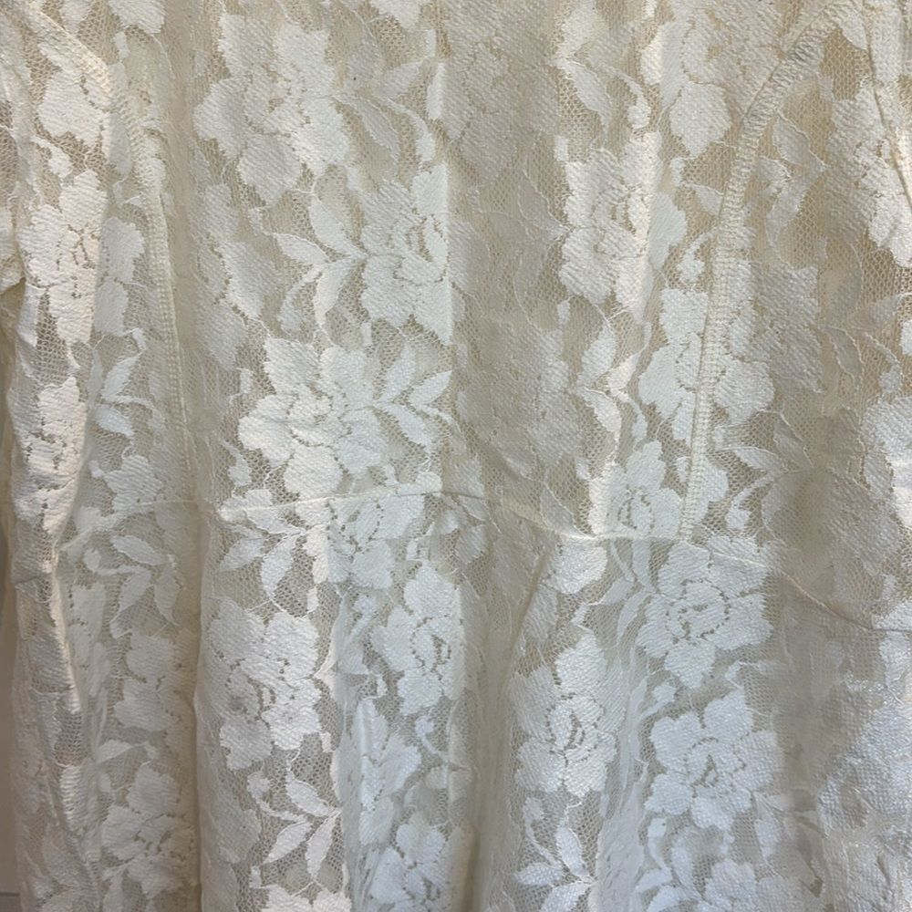 🔴 White lace top - Picture 5 of 6